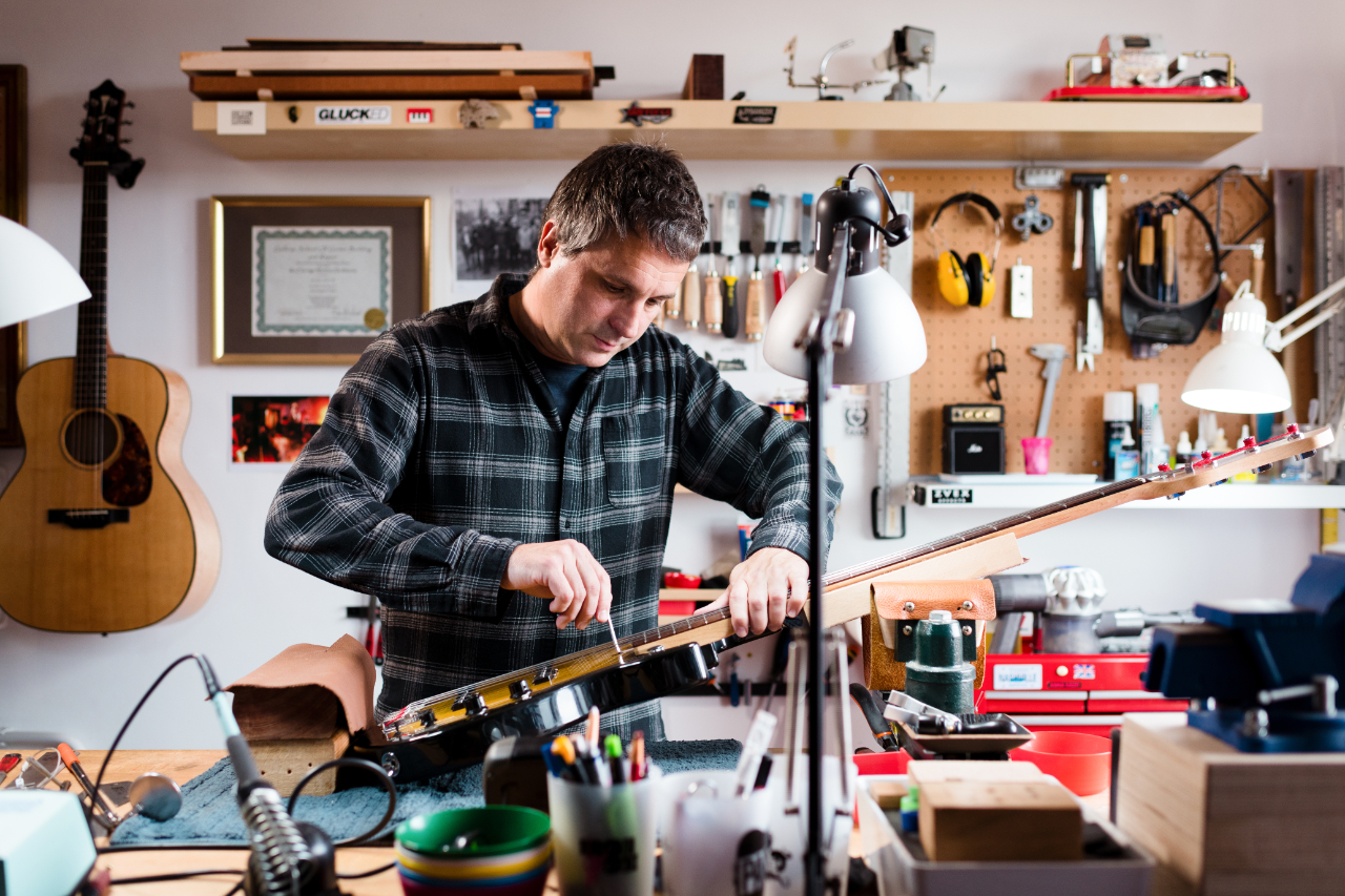 Iker Elorriaga Luthier